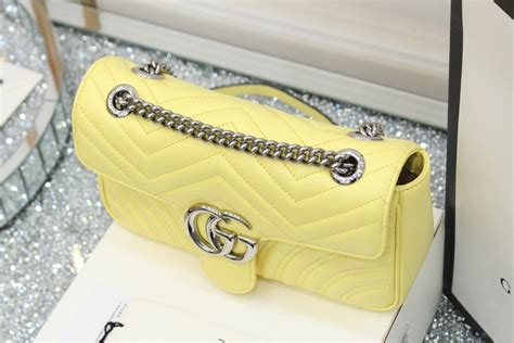 gucci 443497 yellow.